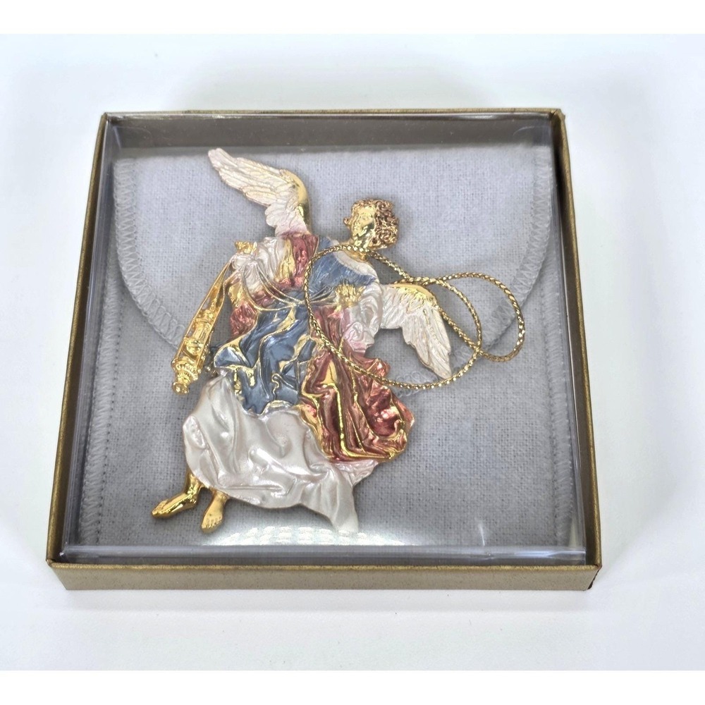 2005 24k Gold Plated Angel Tree Ornament The Metropolitan Museum of Art New York
